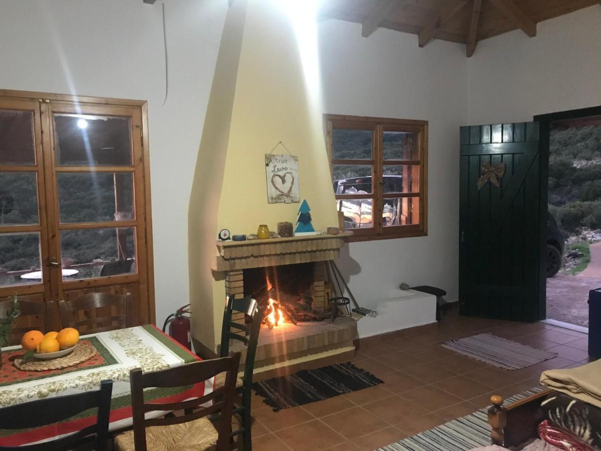 Velonas Beach Mpakas Country Cottage Prosilio  ภายนอก รูปภาพ